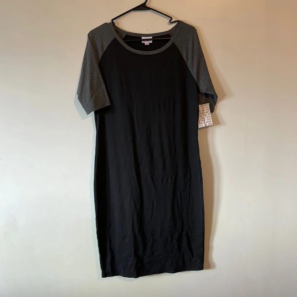 LulaRoe large julia - Picture 1 of 2